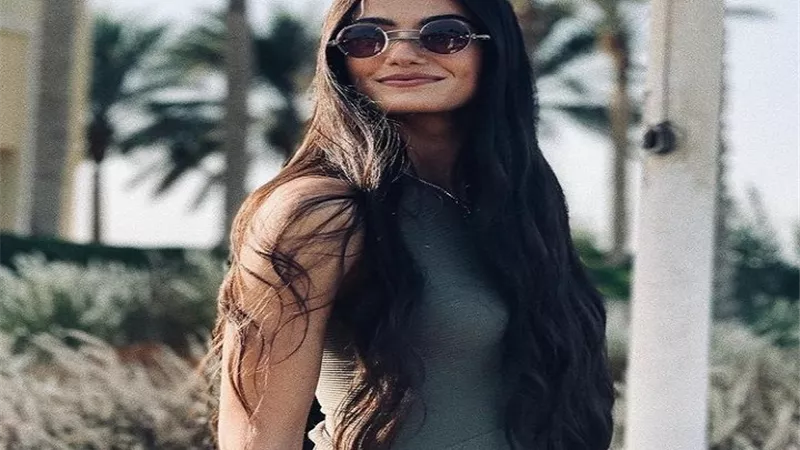 شاهد .. إطلالة رقيقة لـ 
