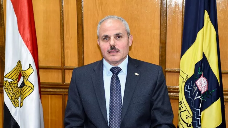 رئيس جامعة القناة :خطة للتأمين الصحي بالمستشفيات خلال فترة الأعياد