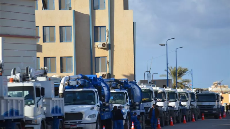 إعلان حالة الطوارئ بشركة مياه الشرب والصرف الصحى بمطروح لمواجهة السيول