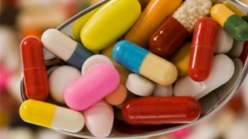 هيئة الدواء: استخدام مسكن الآلام وخافض الحرارة يسبب مشاكل صحية لمرضى الكبد