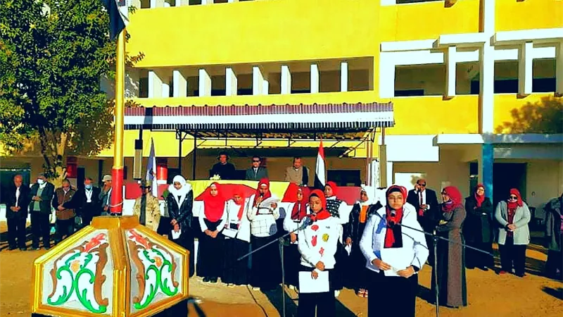 عبر إذاعة الوادى الجديد ..أول المناظرات المدرسية على الجمهورية تتغنى فى حب مصر