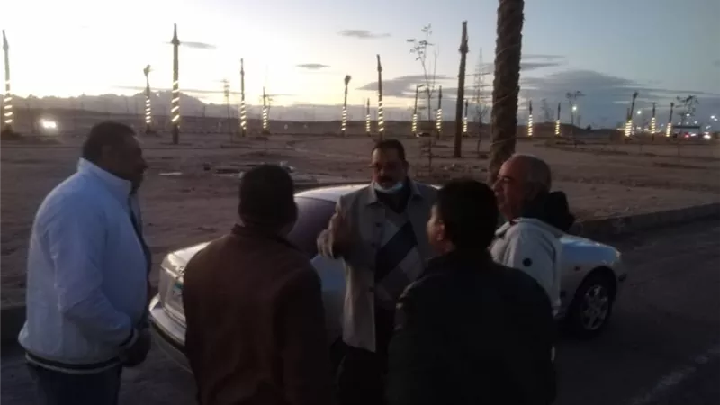 جولة مسائية لرئيس مدينة سفاجا لبحث تطوير ورفع كفاءة الميادين