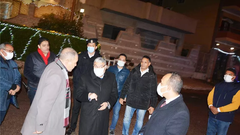 محافظ المنيا يطمئن على تأمين الكنائس استعدادا لاحتفالات اعياد الميلاد