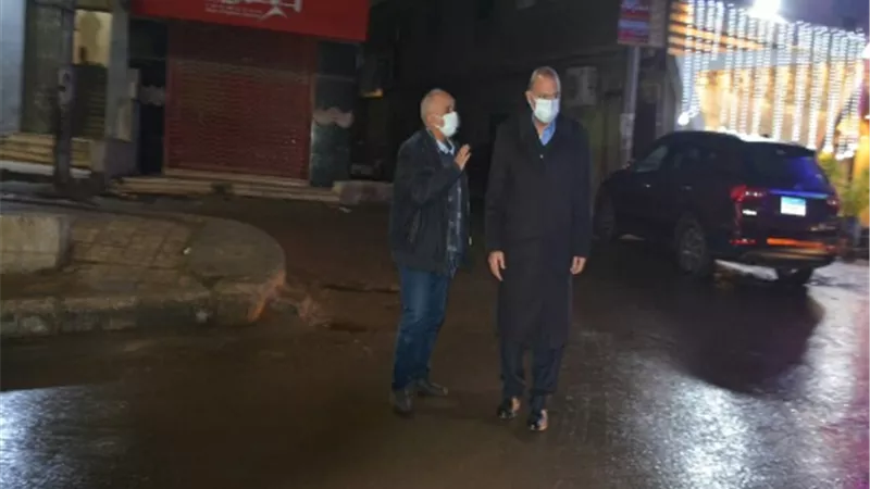 محافظ القليوبية يتابع أعمال تصريف الأمطار بشوارع مدن بنها وكفر شكر وطوخ.. صور