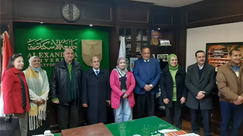 القوى العاملة تشارك في يوم الوفاء بجامعة الاسكندرية