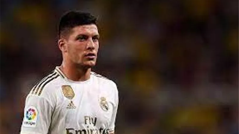 ريال مدريد يعلن إصابة لوكا يوفيتش بفيروس كورونا