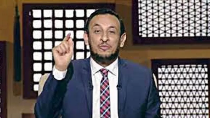 دعوات رمضان عبد المعز فى أولى حلقات 