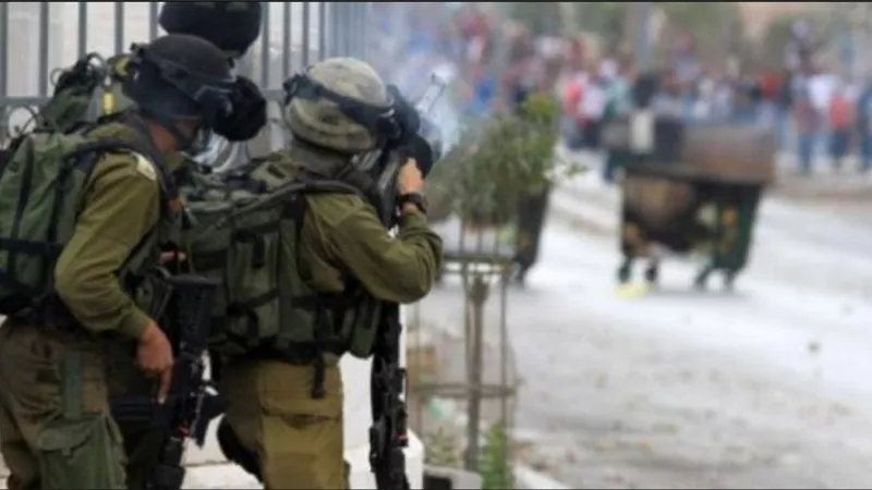 إصابة 4 فلسطينيين بالرصاص المطاطى خلال مواجهات مع قوات الاحتلال