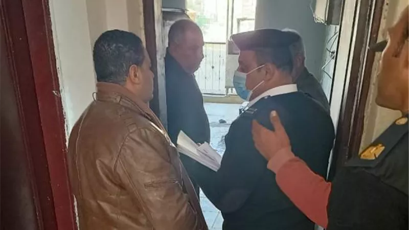 جهاز بدر يغلق ويشمع 40 عقار مخالف بالتعاون مع شرطة التعمير.. تعرف على العقوبة بالصور