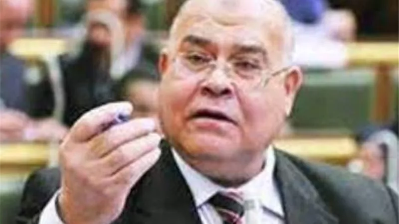 رئيس 