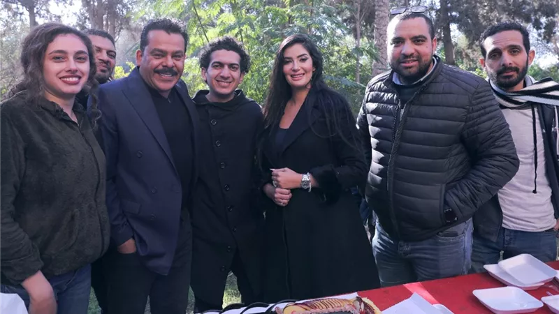 بالصور.. أبطال مسلسل 