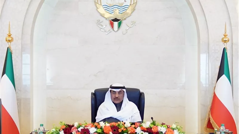 وقف إقامة المناسبات الاجتماعية مؤقتا بالأماكن المغلقة فى الكويت