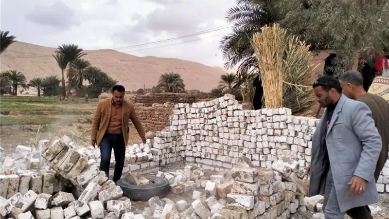 محافظ أسيوط: إزالة مخالفات وتعديات على أراضي زراعية بمراكز أسيوط والبداري والغنايم