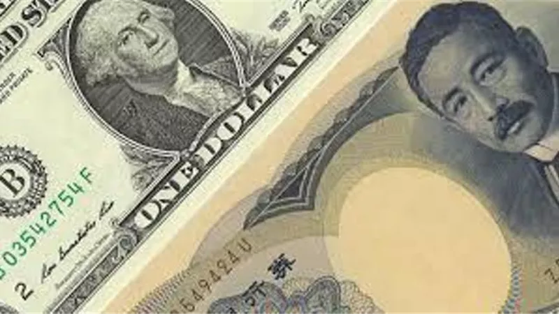 الدولار يصل لأعلى مستوى منذ 5 سنوات مقابل الين اليابانى
