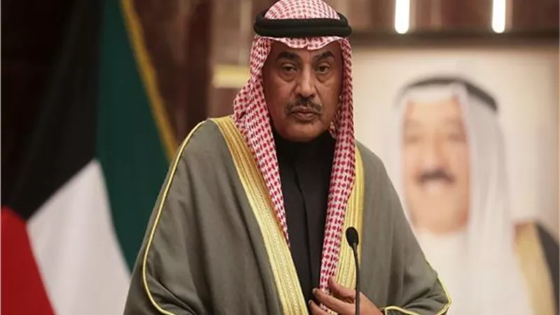 الحكومة الكويتية تؤدي اليمين الدستورية وانسحاب 13 نائبا