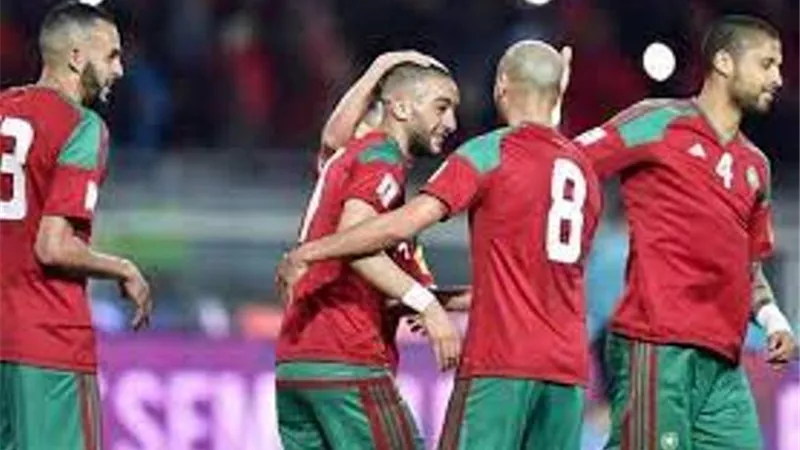 بدء تدريبات أسود الأطلسي في الكاميرون وغياب خمسة لاعبين عن الفريق
