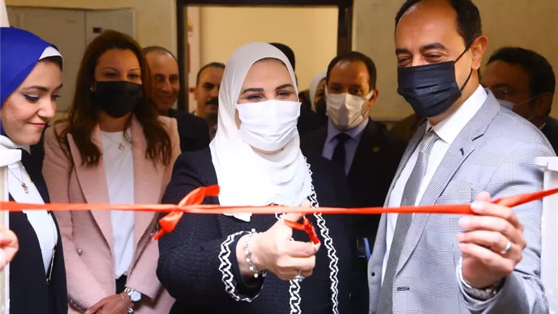 القباج تفتتح الوحدة الاجتماعية ومقر صندوق مكافحة الإدمان بـ « سن العجوز»