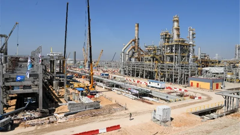 بدء التشغيل التجريبي لمصفاة تكرير ميدور منتصف 2022