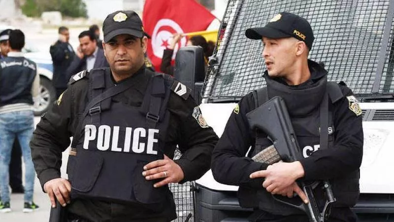 دورية أمنية تتعرض لهجوم إرهابي في تونس