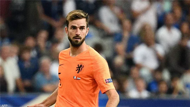 ديفي بروبر.. أغرب اعتزال في تاريخ الساحرة المستديرة
