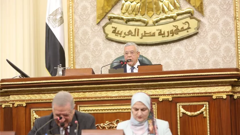 على متنه 9 أشخاص .. بيان البرلمان بشأن غرق مركب صيد كفر الشيح