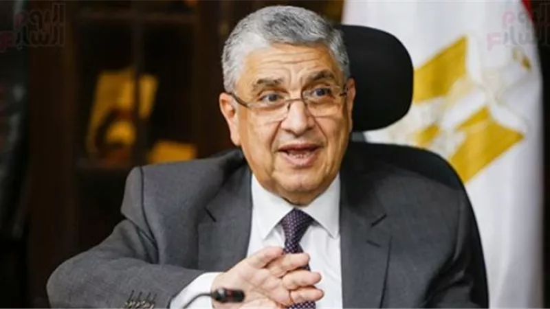 الكهرباء: مشروعات لإنتاج الهيدروجين ومعدلات عالمية لإنتاج مزارع الرياح