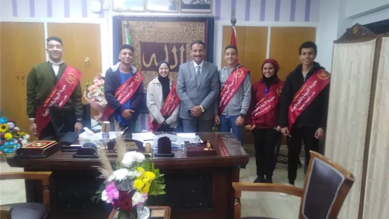 سلومة يجتمع باتحاد طلاب الجيزة