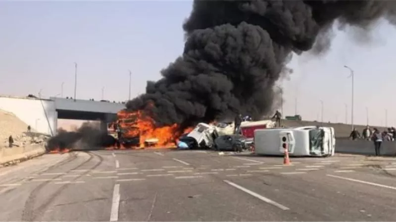 النيابة العامة تحقق في وفاة شخص وإصابة 8 بحادث الطريق الدائري الأوسطي