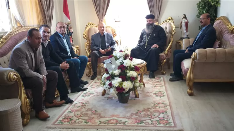 رئيس جهاز العاشر من رمضان يهنىء الاخوة الأقباط بمناسبة عيد الميلاد المجيد
