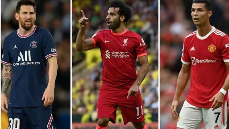 صلاح يزين التشكيل المثالى لـ 2021 وإستبعاد ميسى ورونالدو