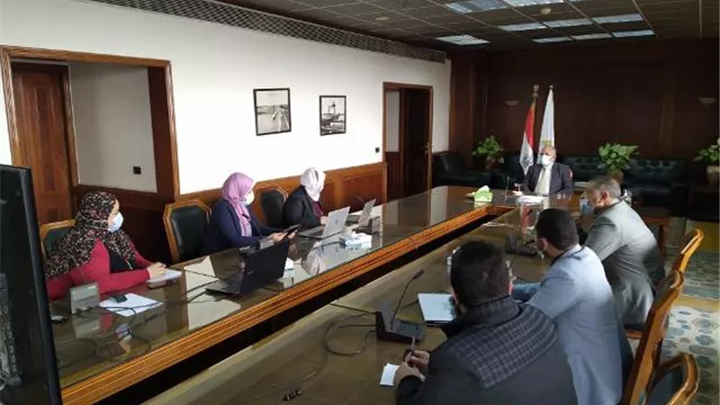وزير الرى: تطبيقات لمتابعة أعمال تأهيل الترع والمراسى النهرية والتعديات