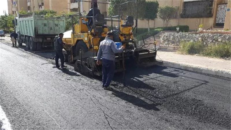 ننشر تفاصيل أهم مشروعات الطرق وشبكات المياه الجديدة فى مدينة الشيخ زايد.. بالصور