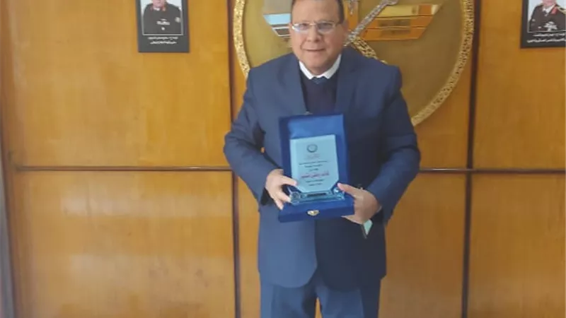 مجدي البدوي يشيد بدور 