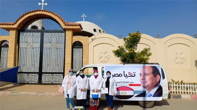 الصحة: نشر فرق تطعيم لقاحات كورونا بالكنائس والميادين العامة