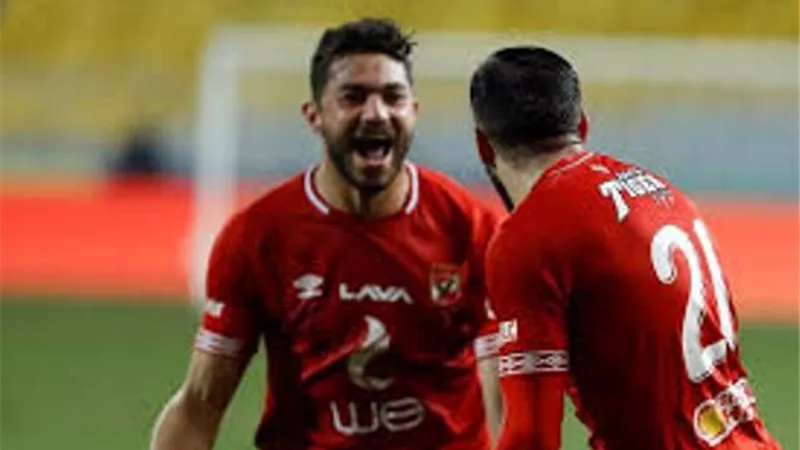 الاهلى يفتح ملف تمديد عقد نجم دفاع الفريق