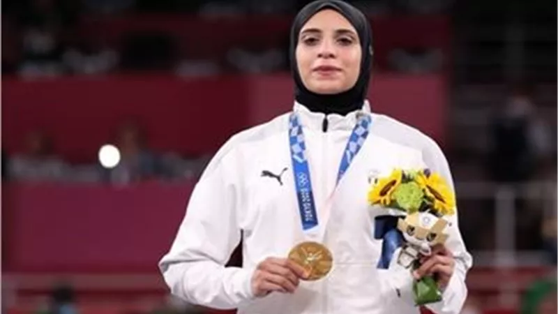 فريال أشرف تعلن اصابتها بـ فيروس كورونا