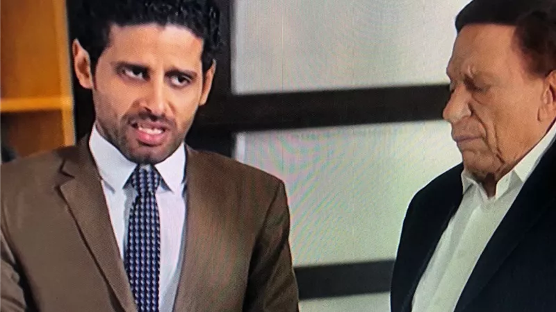 حمدى ميرغنى : الزعيم ضربني قلم بمسلسل 