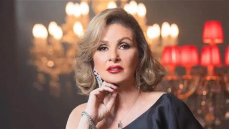 يسرا تبدأ تصوير 