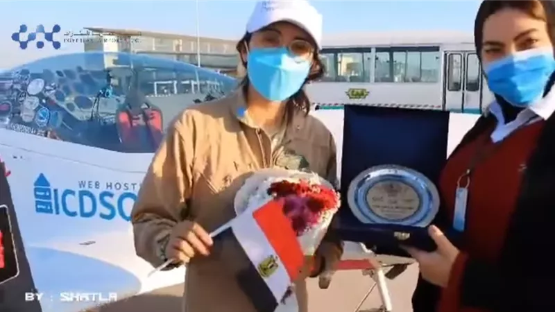 مطار برج العرب يستقبل أصغر امرأة تطير بمفردها حول العالم