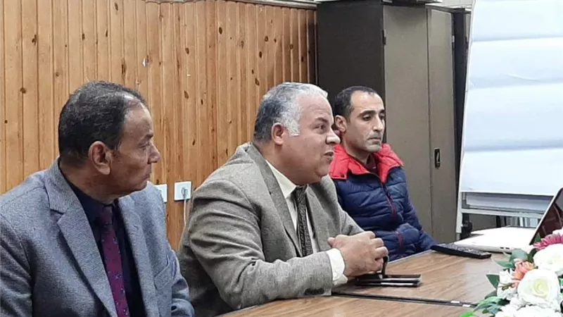 تدريب معلمين ومديري إدارات تعليم دمياط على فن الإتيكيت ..صور