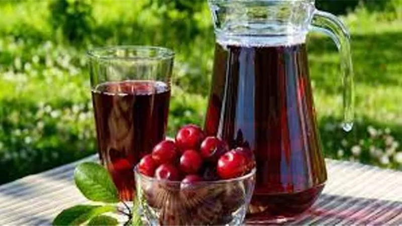 عصير يحسن الأداء الرياضي ويخفف التهاب المفاصل والضغط.. علماء التغذية يؤكدون