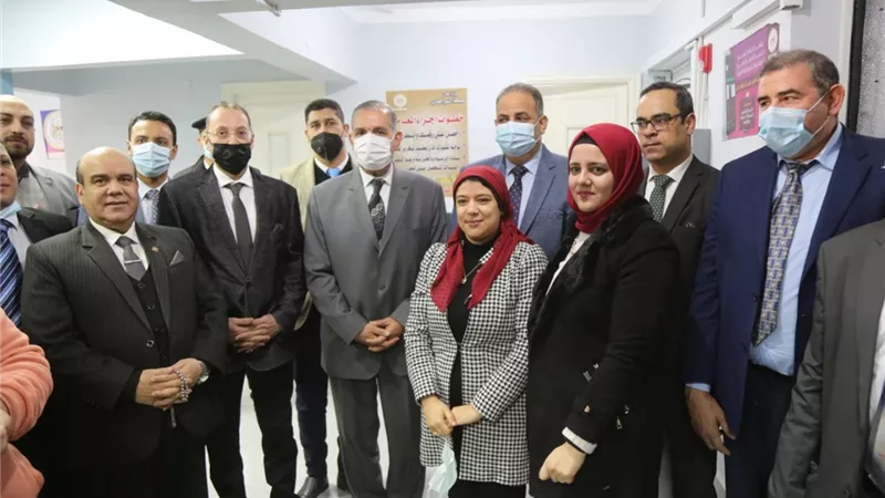محافظ كفر الشيخ ومساعدا وزير العدل يفتتحون 3 مكاتب للشهر العقاري..صور