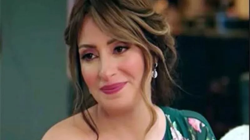 بجامبسوت احمر . نرمين الفقى تخطف الانظار .. صور