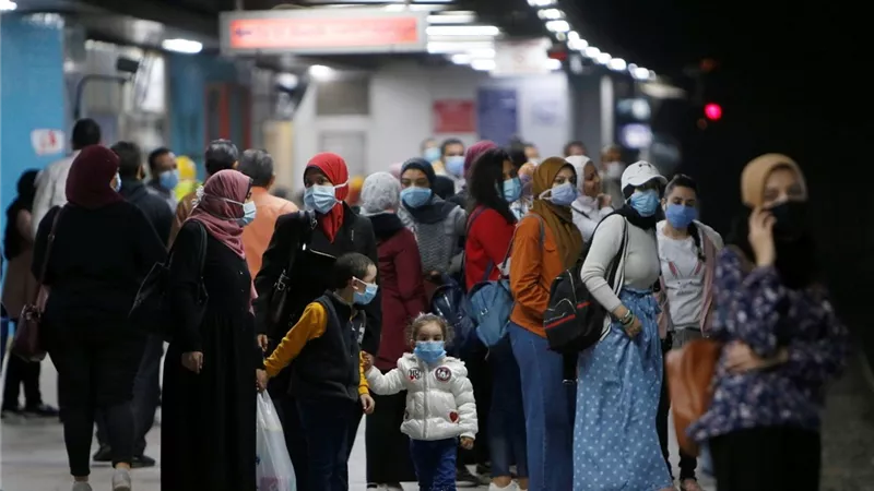 الصحة: تسجيل 951 حالة إيجابية جديدة بفيروس كورونا.. و 31 وفاة