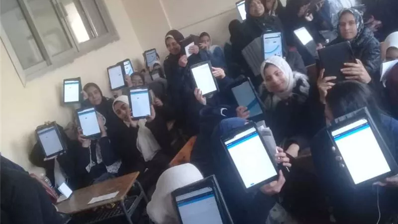 التعليم تكشف حقيقة منع الطلاب من دخول امتحان الفصل الأول بسبب عدم تلقيهم لقاح كورونا