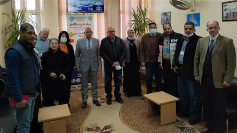شركة مياه قنا تناقش استراتيجية مشروع الدعم الفنى للحلول المتكاملة