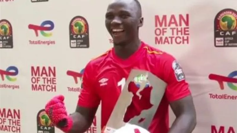 كمارا أفضل لاعب فى مباراة الجزائر وسيراليون.. شاهد