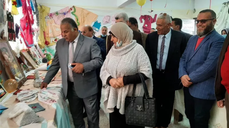 وكيل تعليم دمياط يفتتح معرض الإقتصاد المنزلي بكفر سعد