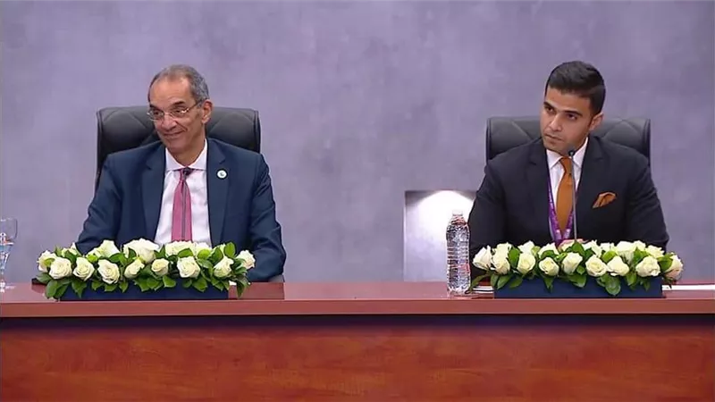 وزير الاتصالات بمنتدى شباب العالم: نعمل مع كافة الجهات لبناء مصر الرقمية .. وقدمنا 100 ألف فرصة تدريب للشباب