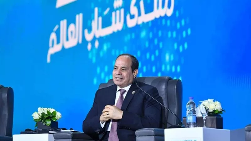 الرئيس السيسي يُشيد بدور الشباب والمرأة في مواجهة التحديات ويوجّه التحية للشعب المصري ويؤكد 